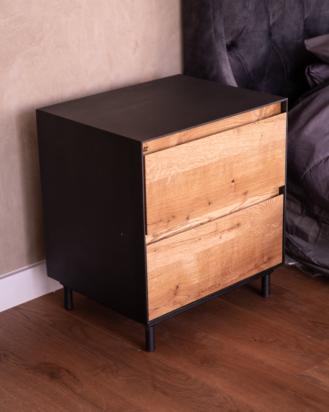 Lisl Nightstand