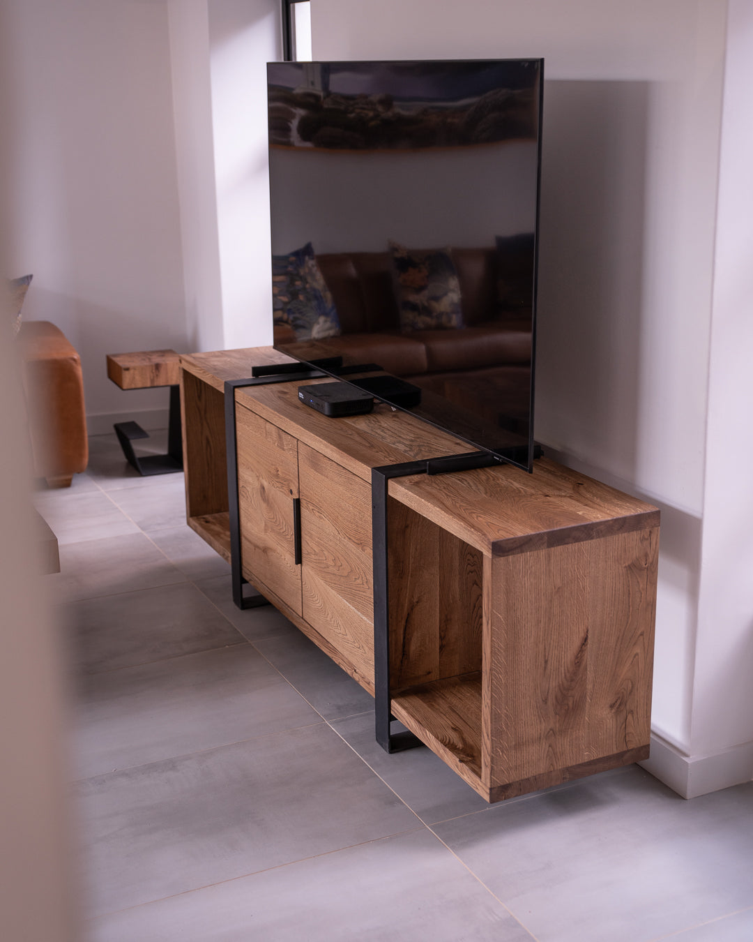 Pietro TV Unit (2 door)