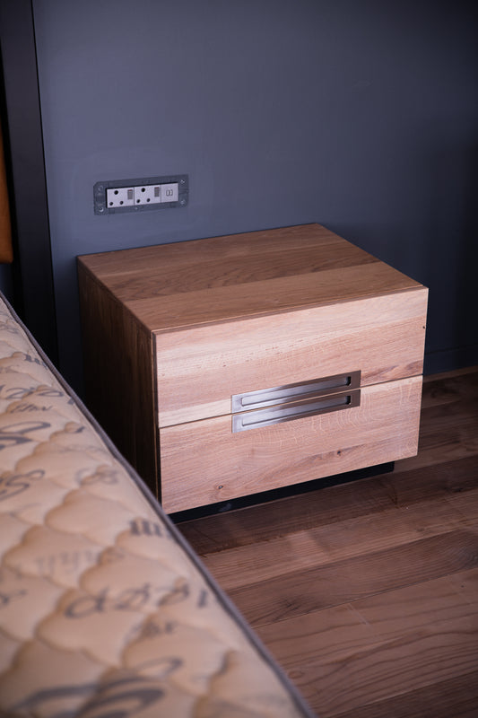 Savuti Nightstand