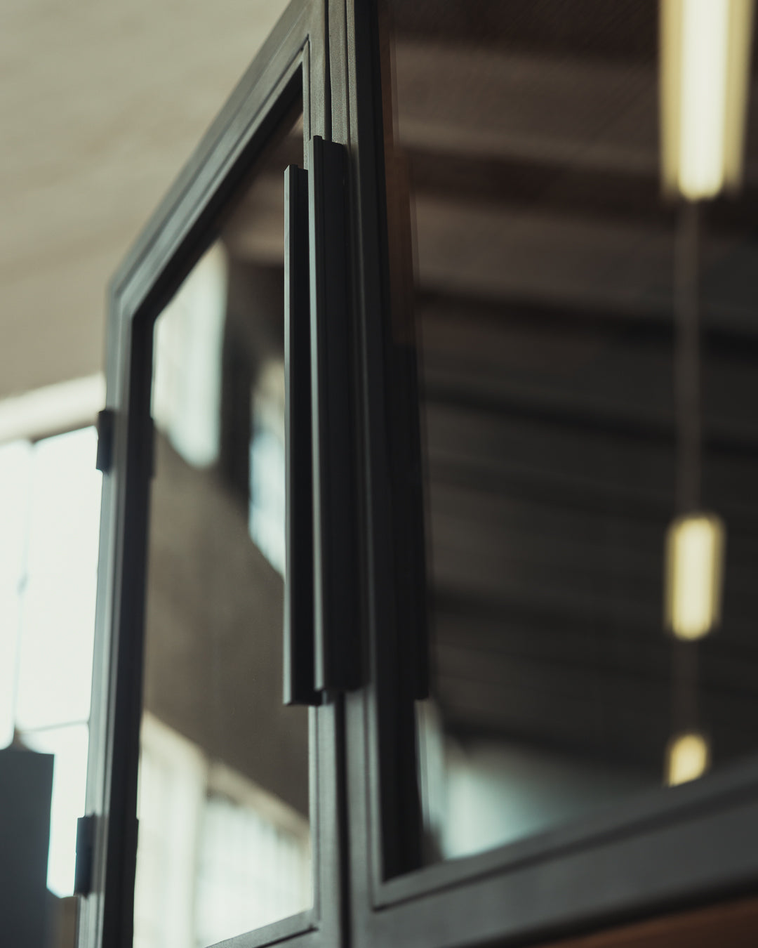 Innosteel Cabinet with cupboard