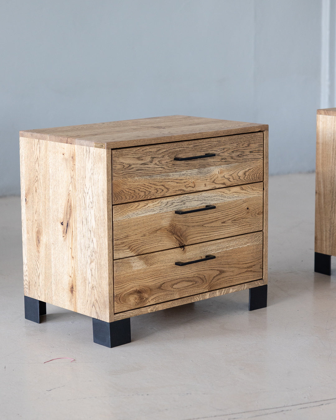 Zie Nightstand